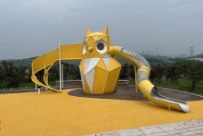 武漢光谷頂冠峰游樂設備項目