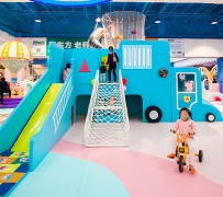 如何正確保養(yǎng)無(wú)動(dòng)力游樂(lè)設(shè)備？