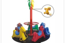 兒童旋轉(zhuǎn)小馬09
