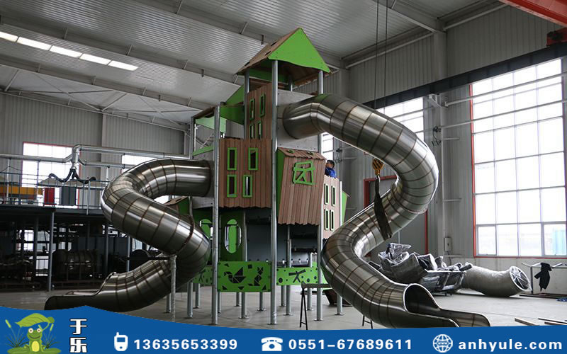 不銹鋼滑梯設(shè)備 不銹鋼滑梯設(shè)備