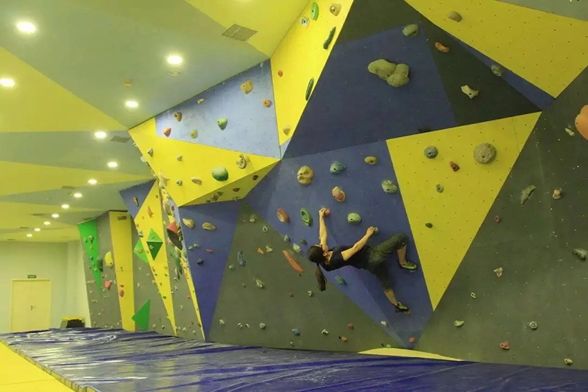 兒童攀巖墻游樂設(shè)施 兒童攀巖墻設(shè)施廠家