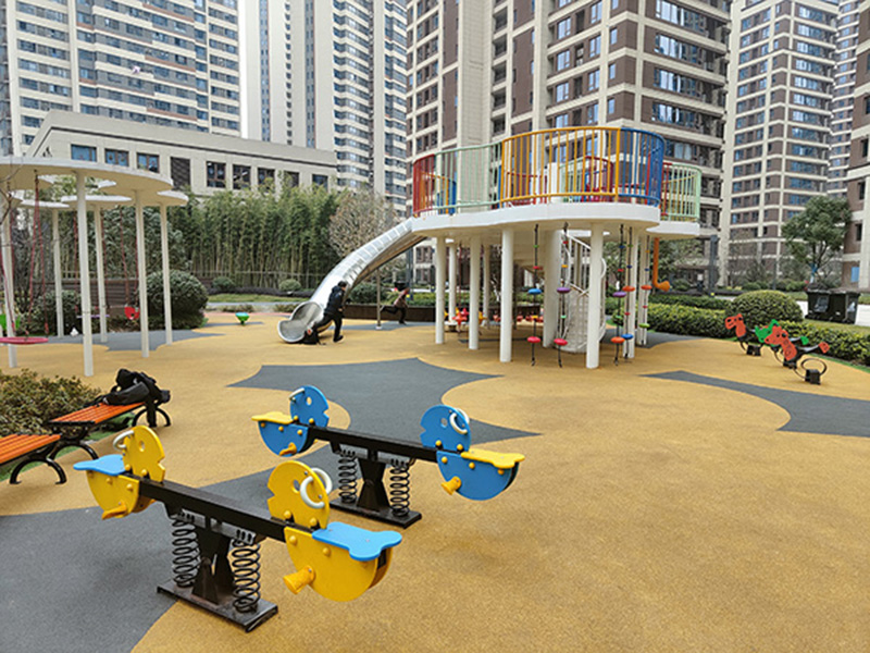 不銹鋼滑梯設(shè)備 不銹鋼滑梯設(shè)備