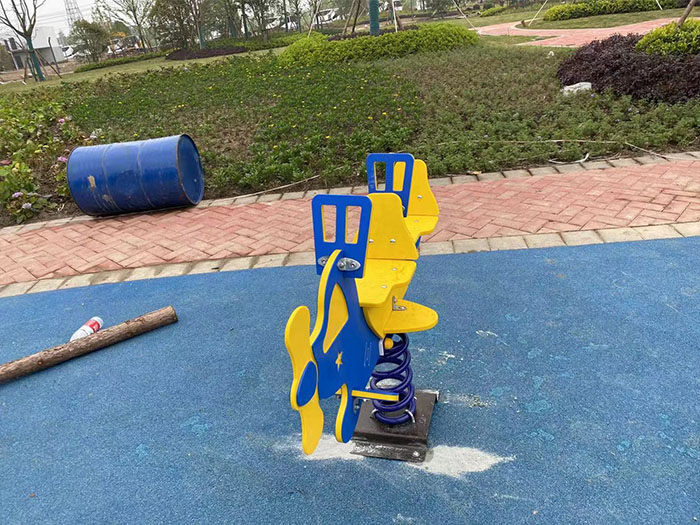 兒童搖搖馬設(shè)備 兒童搖搖馬設(shè)備