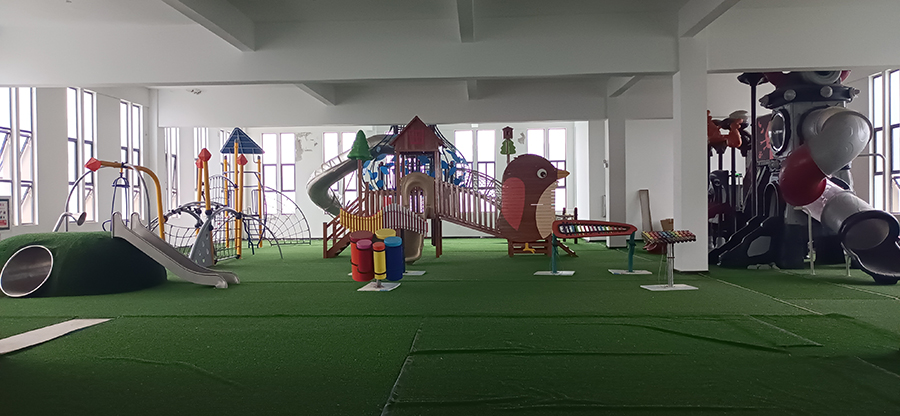 于樂(lè)游樂(lè)設(shè)備展廳 于樂(lè)游樂(lè)設(shè)備展廳