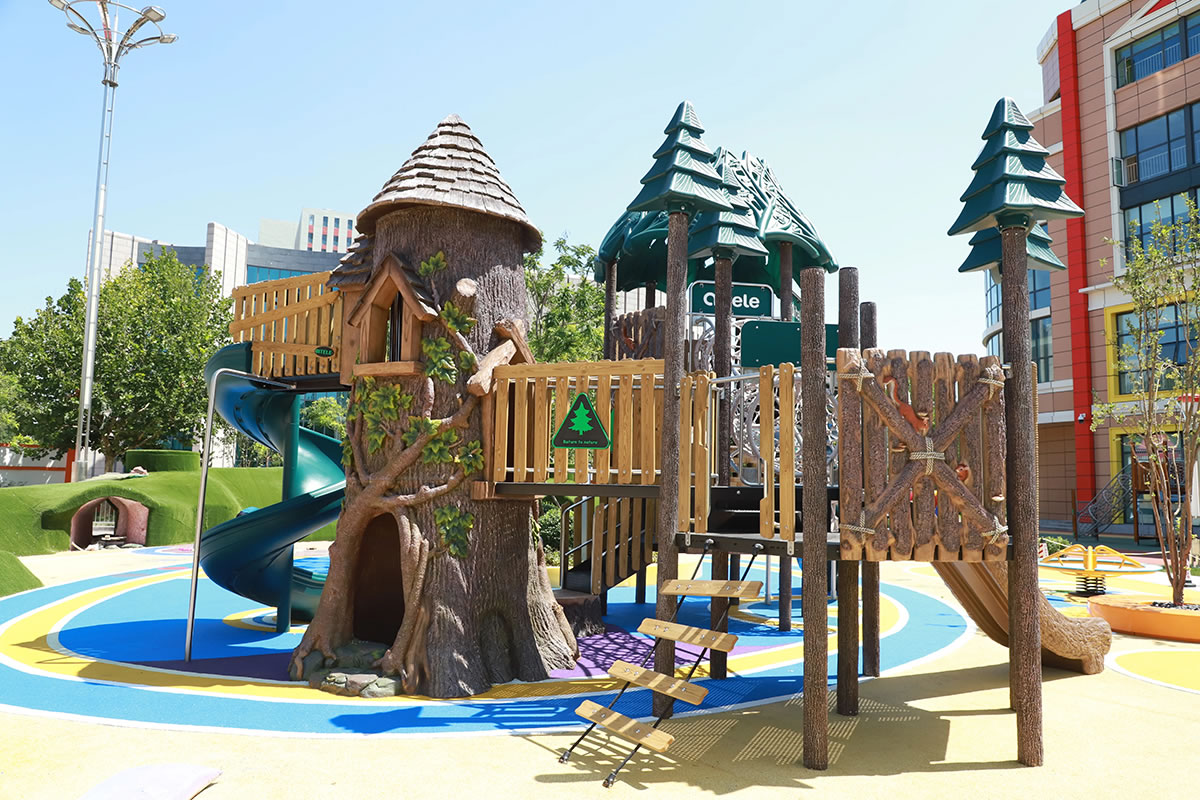 木質(zhì)滑梯設(shè)備廠家 木質(zhì)滑梯設(shè)備廠家