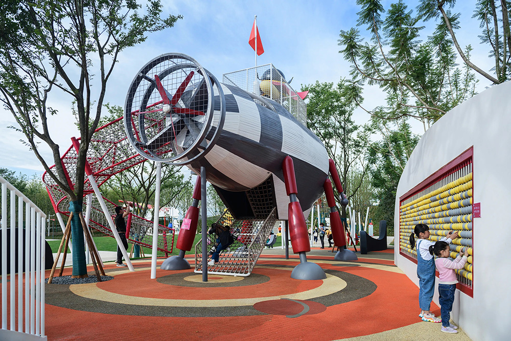 非標(biāo)游樂(lè)設(shè)備廠家