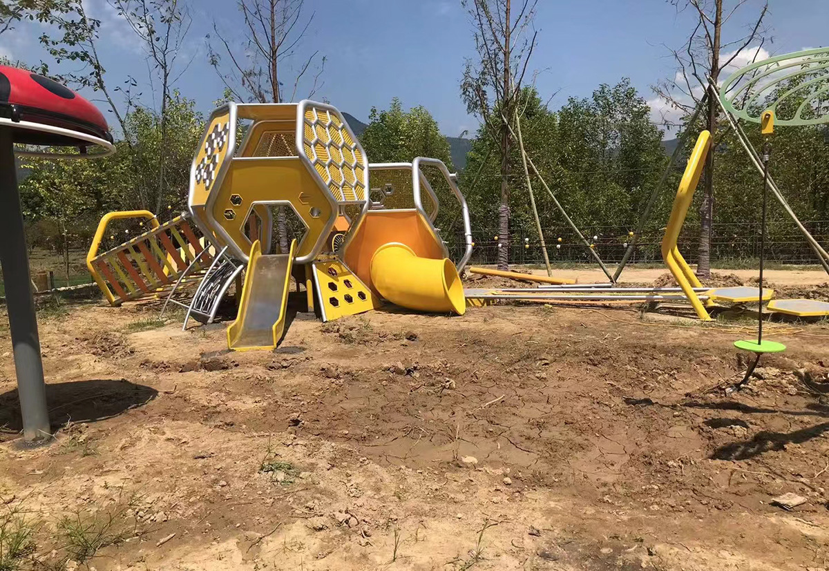 非標(biāo)游樂設(shè)備廠家 非標(biāo)游樂設(shè)備廠家