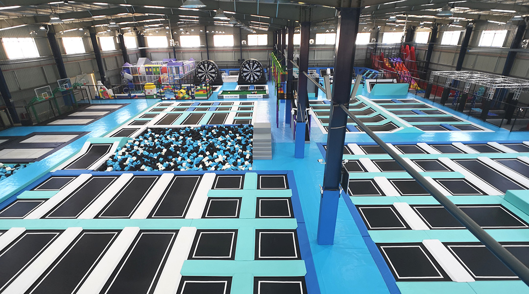 蹦床樂園設(shè)備廠家 蹦床樂園設(shè)備廠家