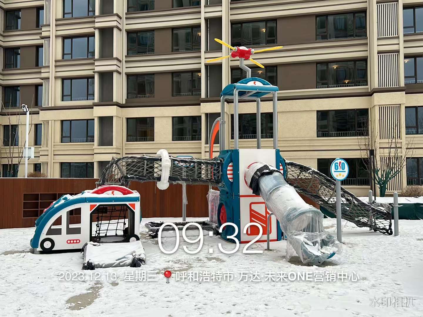 于樂兒童組合滑梯設備案例 于樂兒童組合滑梯設備案例