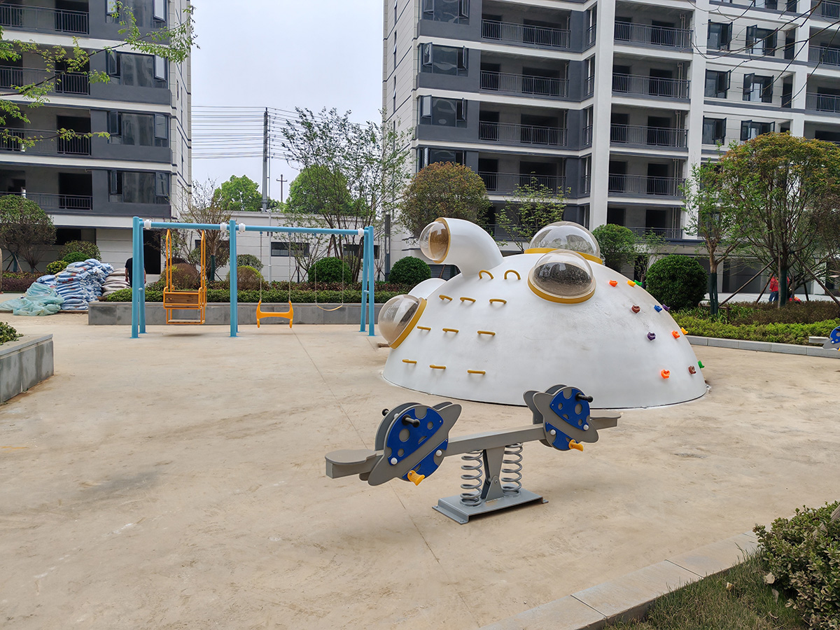 非標(biāo)游樂設(shè)備廠家定制 非標(biāo)游樂設(shè)備廠家定制