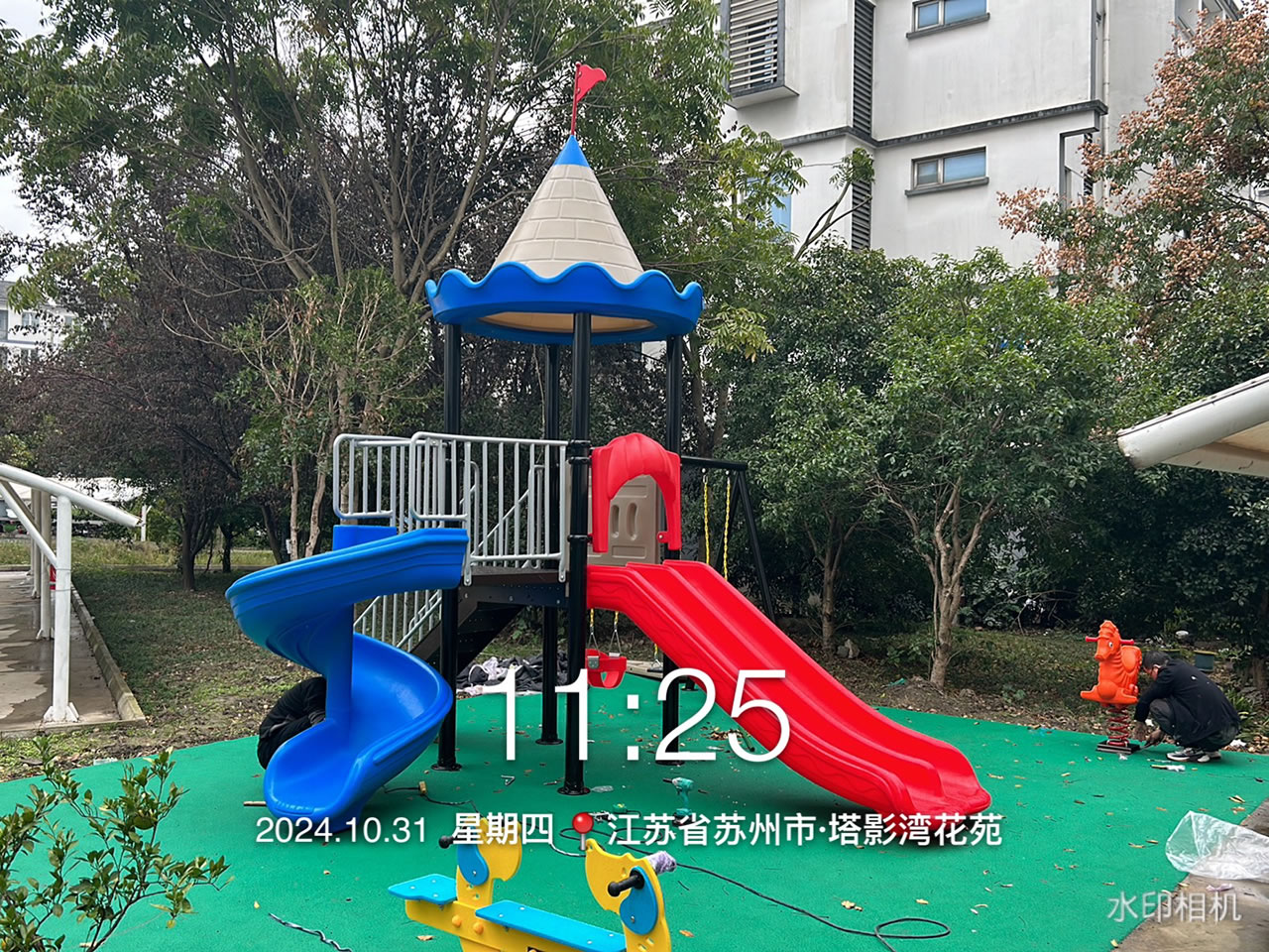 兒童組合滑梯設(shè)備廠家 兒童組合滑梯設(shè)備廠家