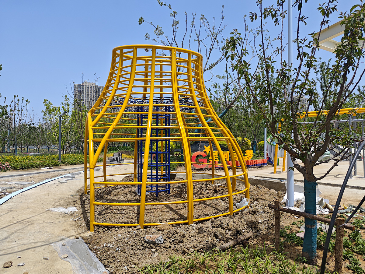 戶外非標(biāo)游樂設(shè)備廠家 戶外非標(biāo)游樂設(shè)備廠家